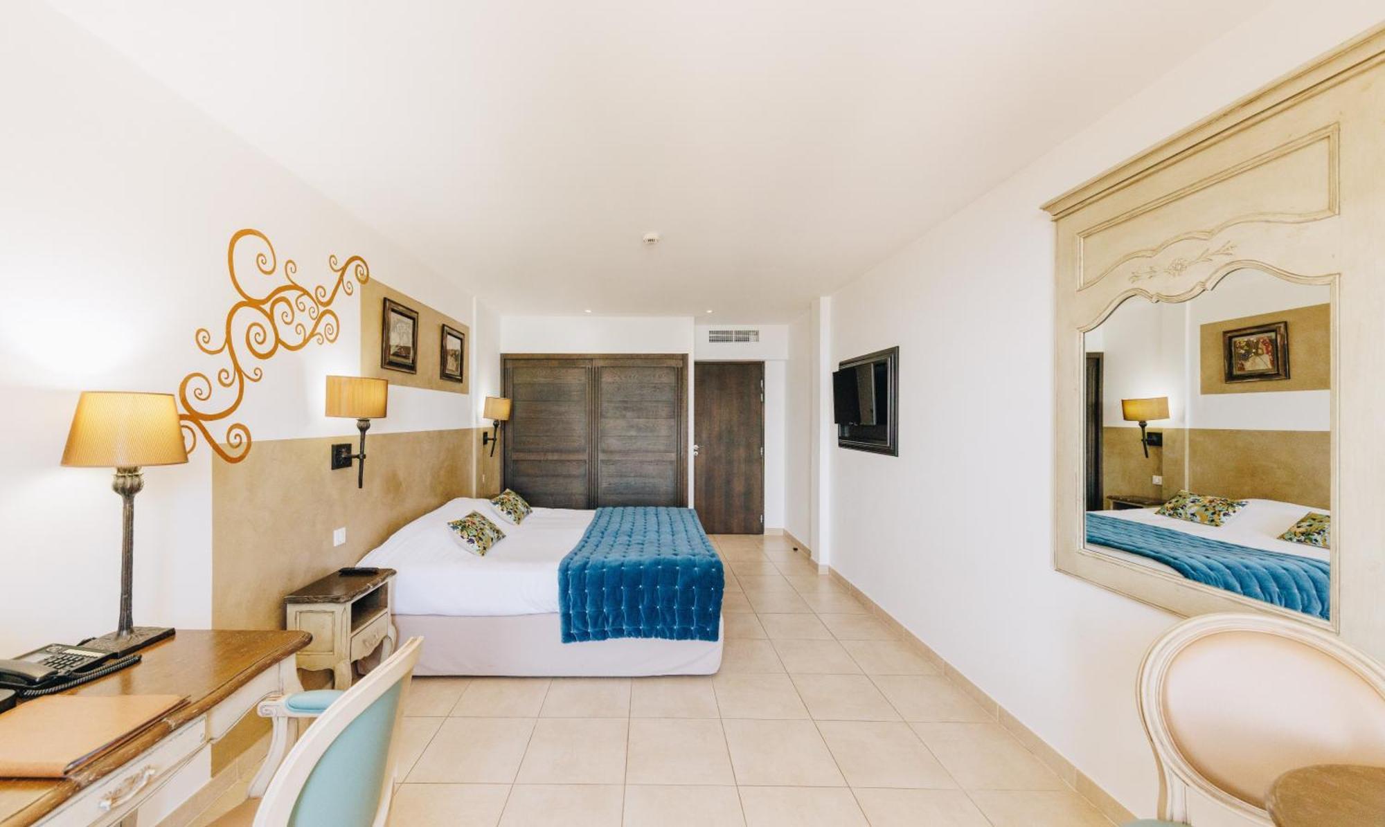 Hôtel Liberata&Spa L'Ile-Rousse (Corsica) Quarto foto